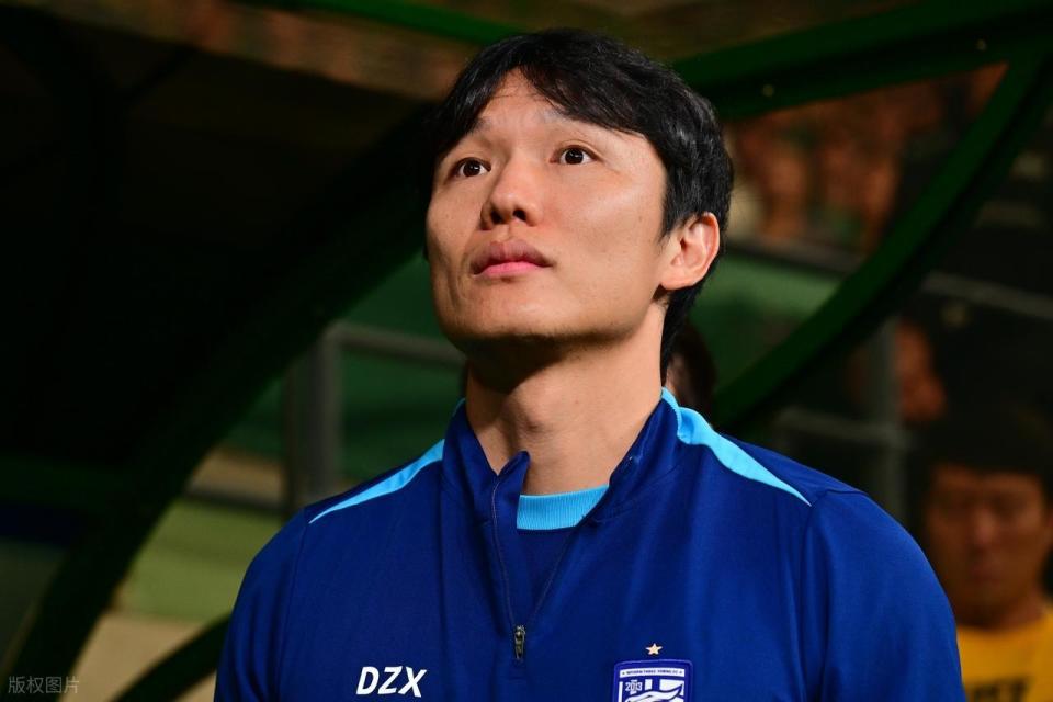 武汉三镇队, 镇队充满了 武汉三镇队, 镇队充满了