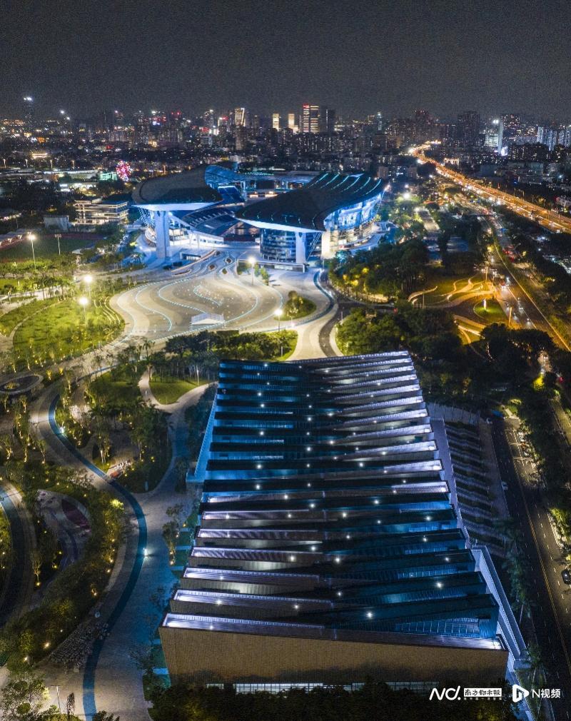 OQcN, 记者在官方, 游泳跳水馆